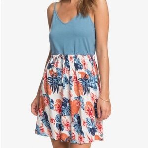 NWT Roxy Tropical Sun Dress Blue size M